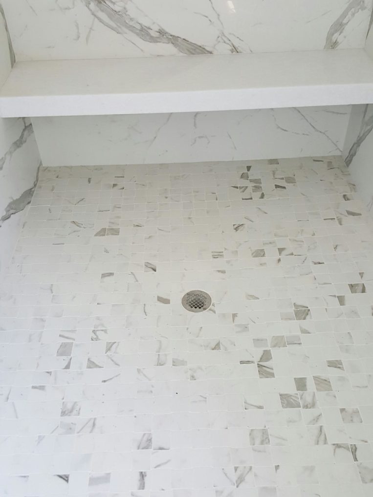 campogallano statuary porcelain tile, mosaic woven, master bathroom, Manhasset homes, king white marble c10-sm1-3 wall tile c10-sm1-13 floor