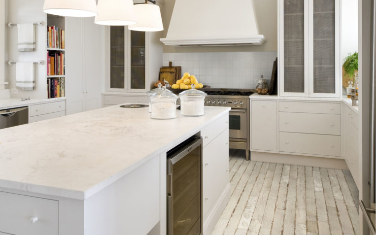 Vallelunga silo wood kitchen